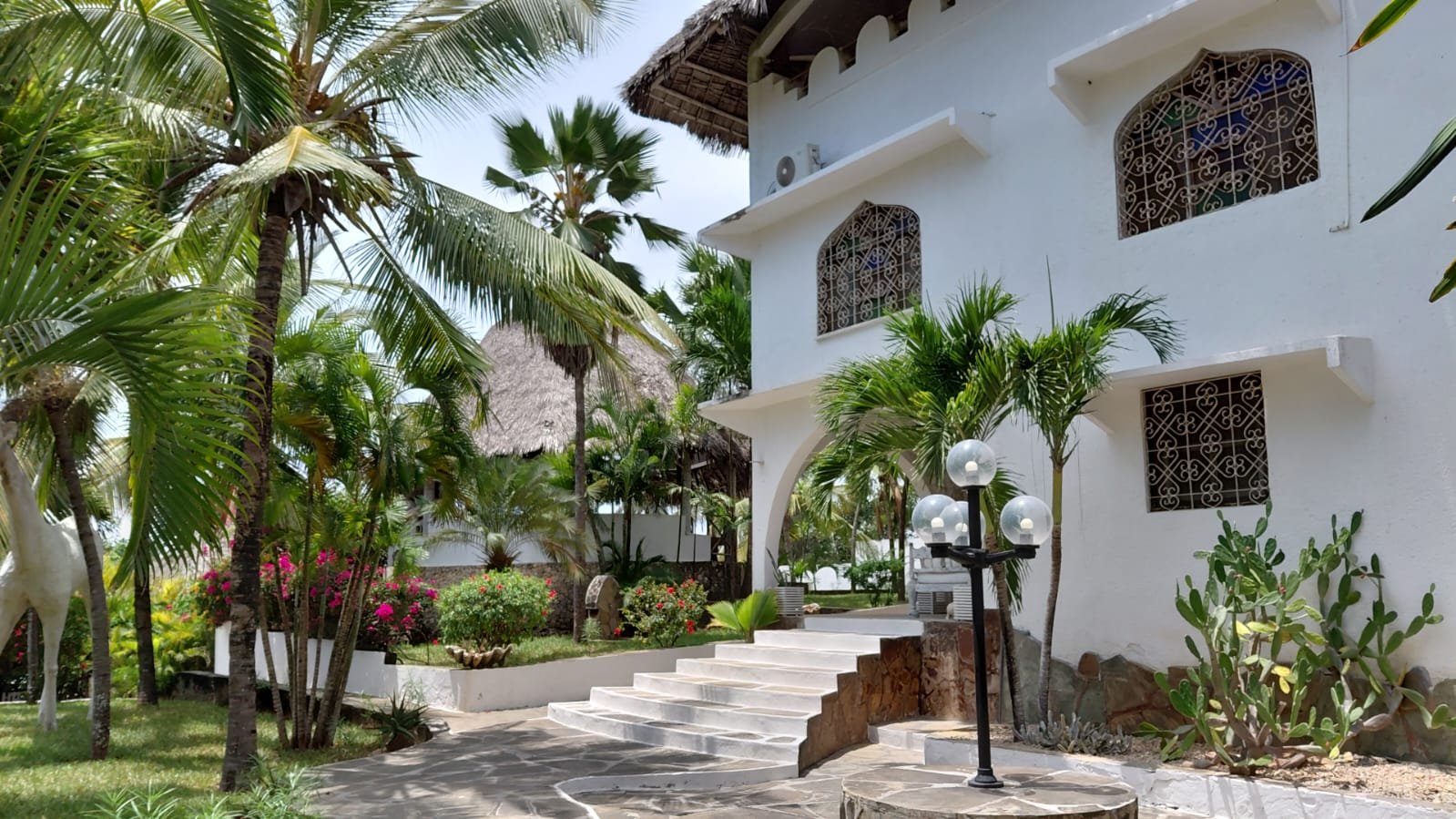 Exclusive 8-Bedroom Luxury Villa for Sale in Watamu