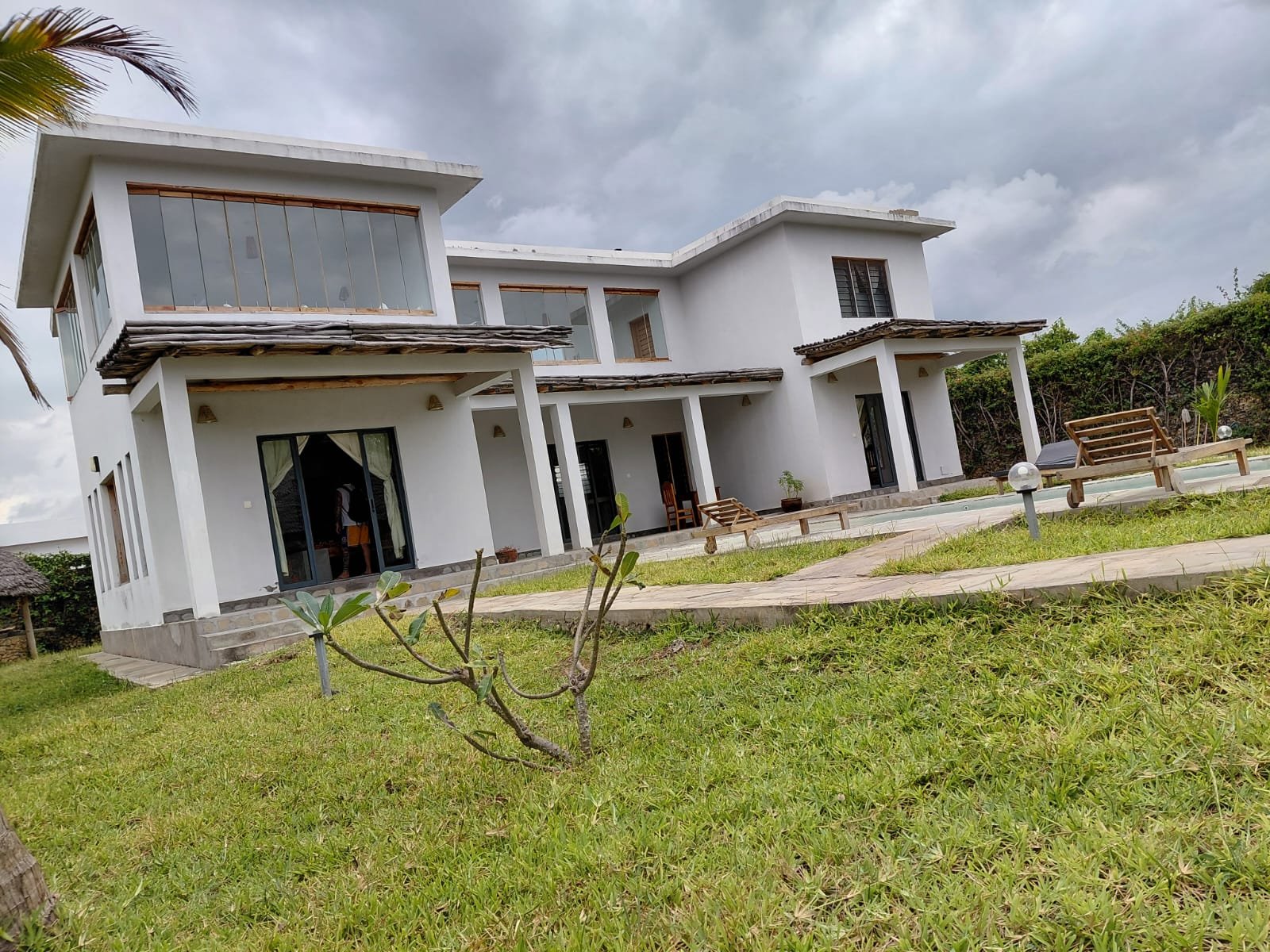 Elegant 3-Bedroom House for Sale in Watamu - property image 2