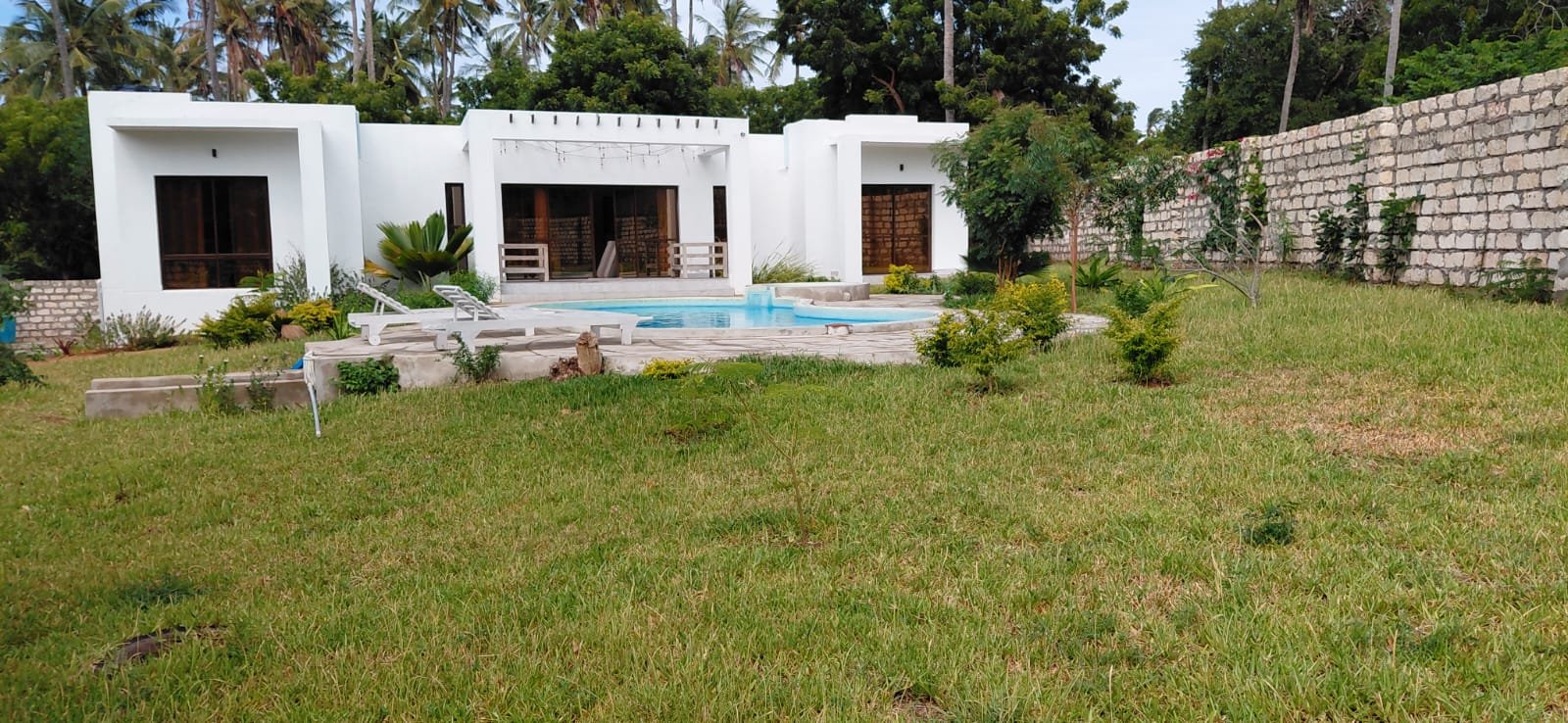 Beautiful 3-Bedroom Furnished House for Sale in Watamu-Garoda - property image 4