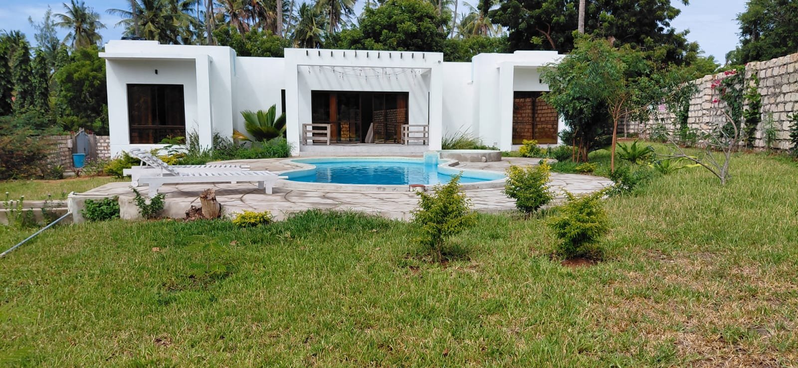 Beautiful 3-Bedroom Furnished House for Sale in Watamu-Garoda - property image 5